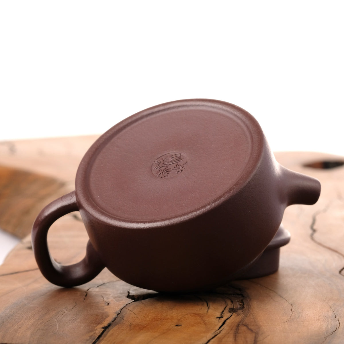 De Zhong Ji Ni Yixing Teapot, 110 ml