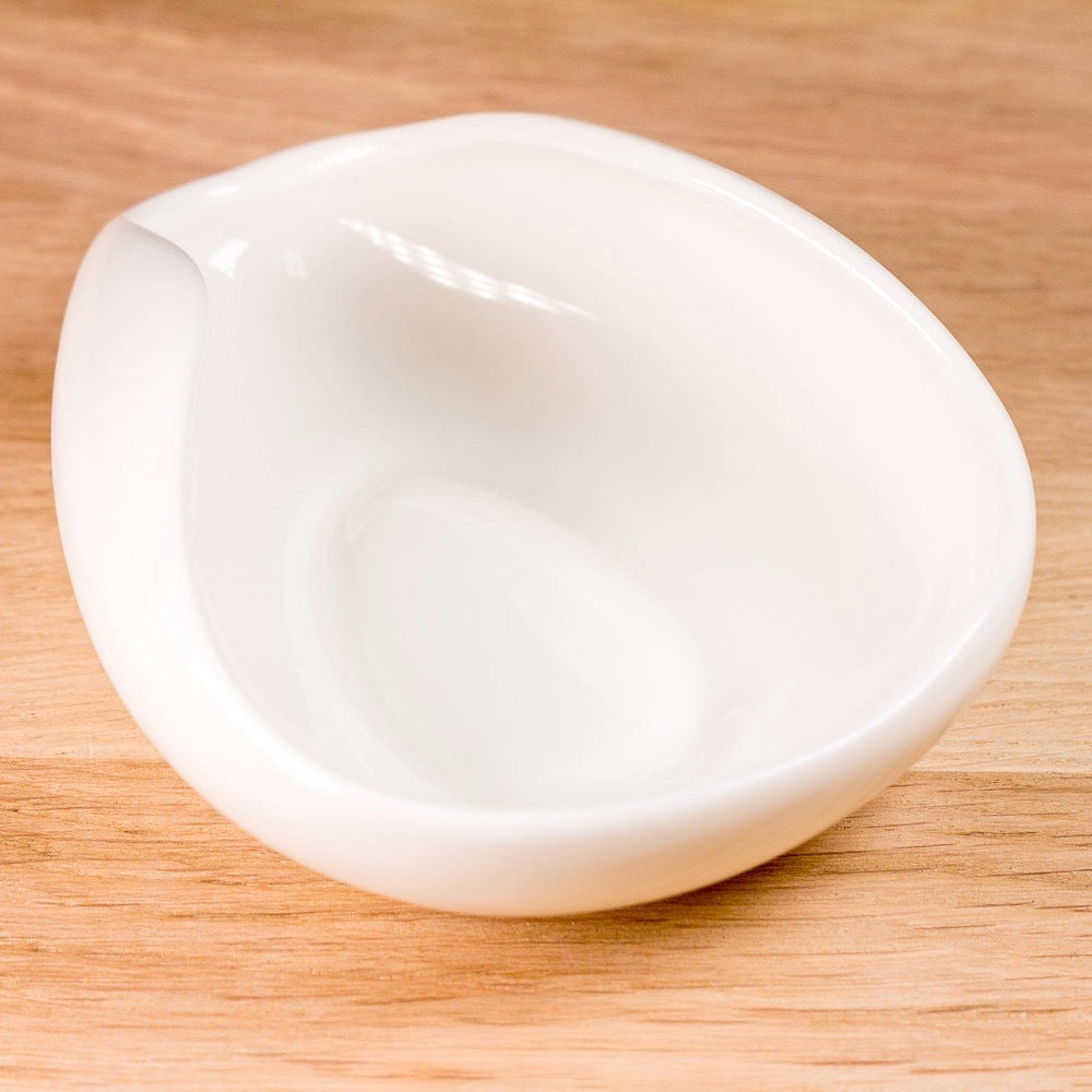 White Porcelain Cha He
