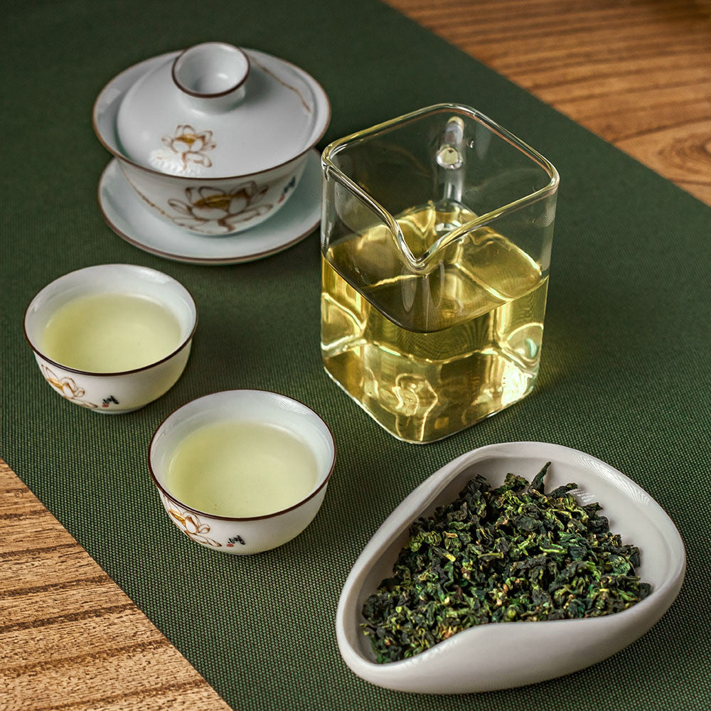 Lotus Porcelain Gaiwan, 130 ml