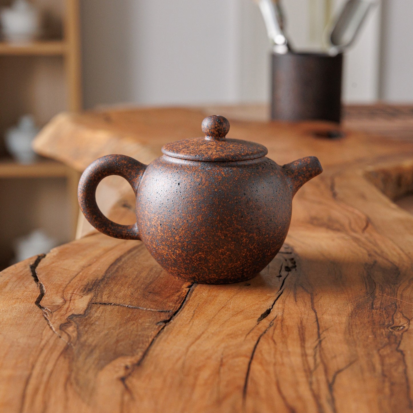 Duan Ni Gao Wen Yixing Teapot dark, 115 ml